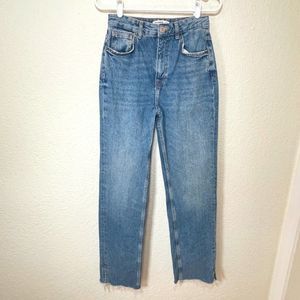 Pull&Bear Womens Denim Blue Jeans Frayed Hem - US 4 EUR 36 Mex 26